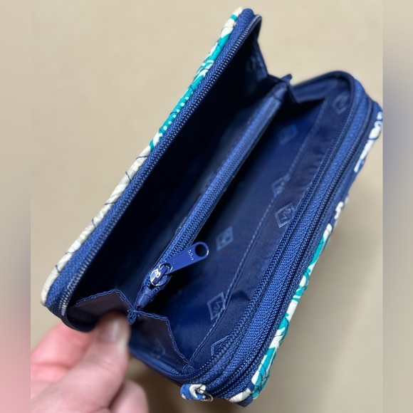 Vera Bradley Wallet Wristlet Clutch excellent condition - Picture 6 of 11